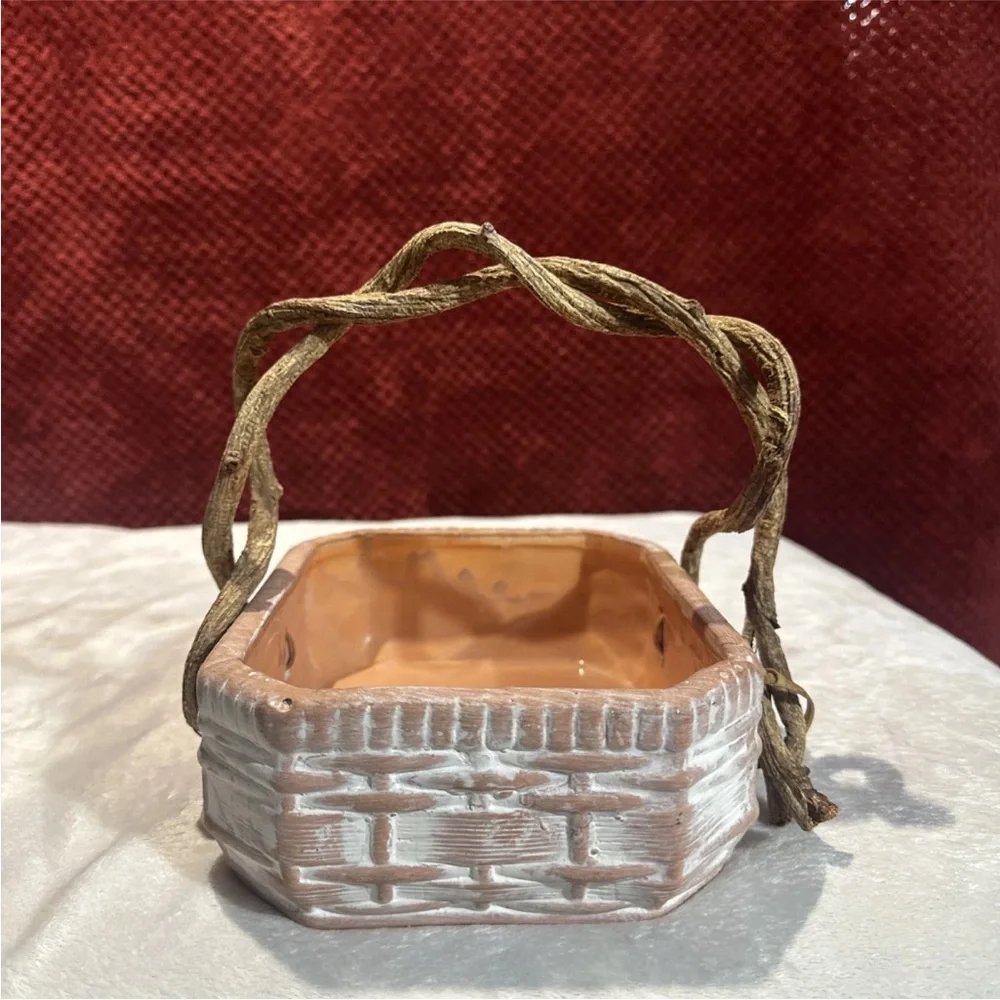 White Wash Basket Ceramic Rustic Terracotta With Real Vine Handles. 8x7x6